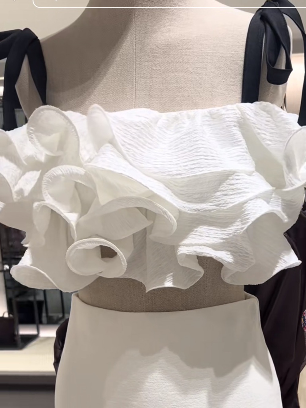 NEW Zara White Ruffled Crop Top with Tie Black Bows Elastic Stretch NWT Medium - Picture 3 of 7